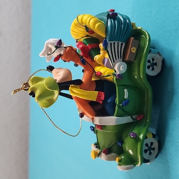 NWT Disney Goofy Character Christmas Tree Ornament - Picture 3 of 9